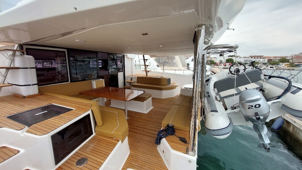 Dufour 48 Catamaran, Unicorn