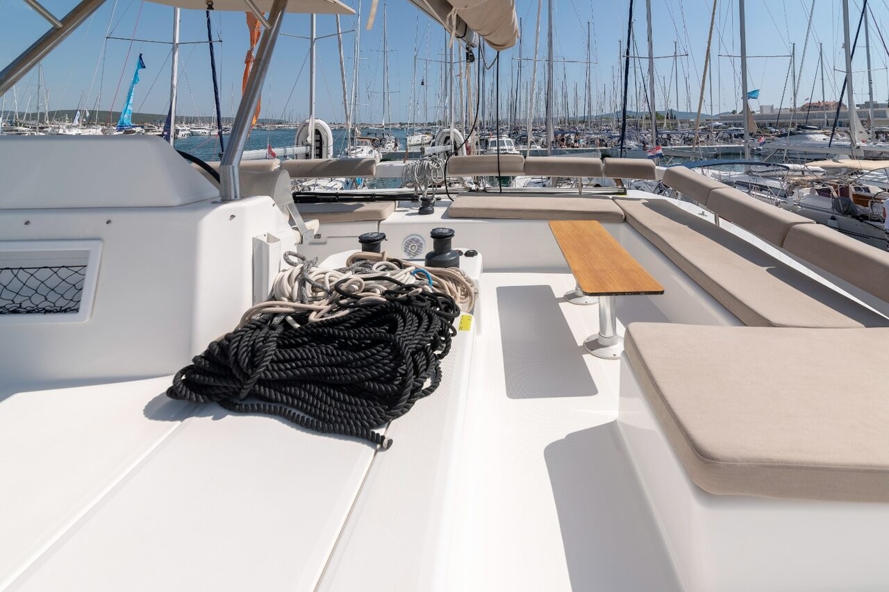 Dufour 48 Catamaran, Seaven