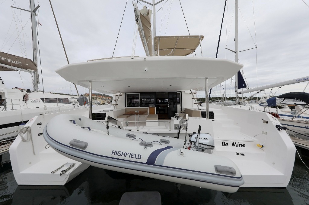 Dufour 48 Catamaran, Be Mine