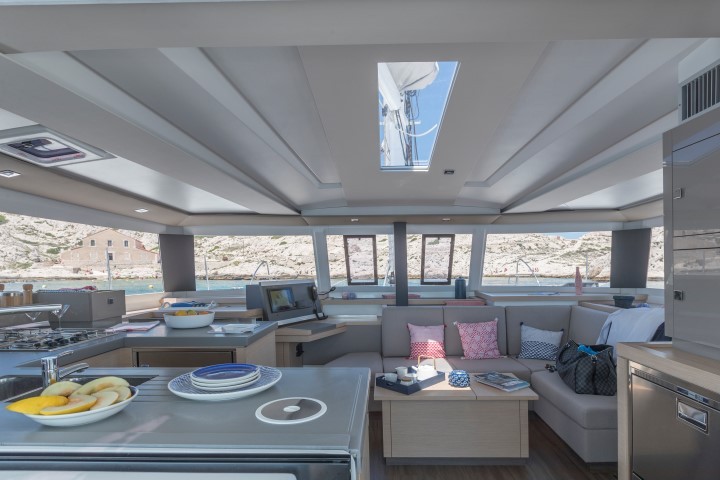 Fountaine Pajot Astrea 42 Quatuor, Macho