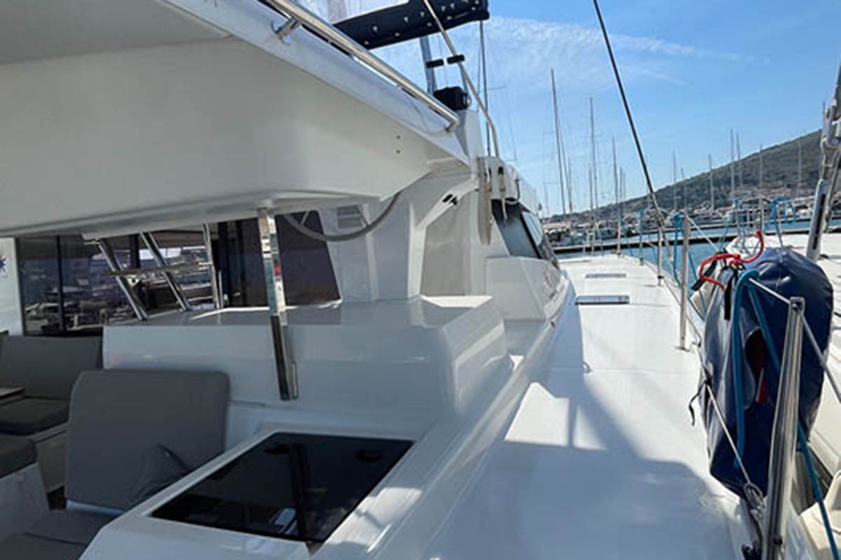 Fountaine Pajot Astrea 42, Barramundi III