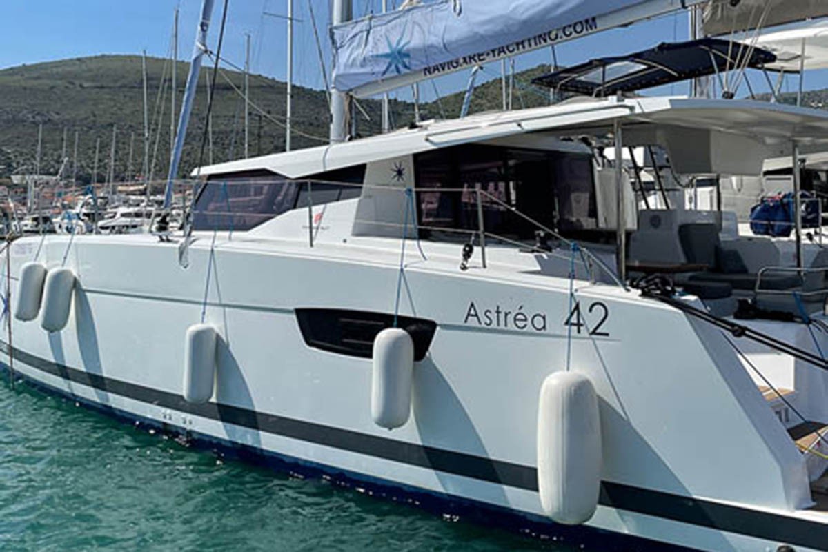 Fountaine Pajot Astrea 42, Barramundi III