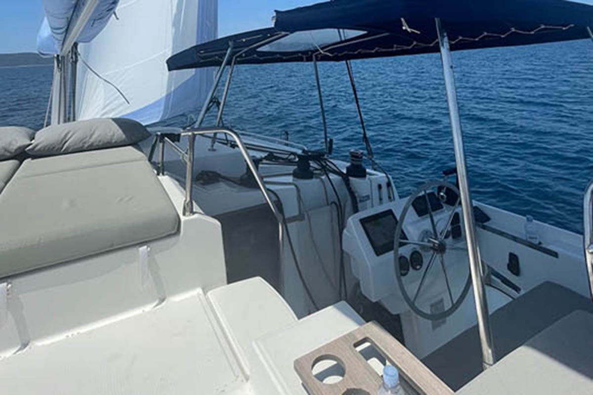 Fountaine Pajot Astrea 42, Barramundi III