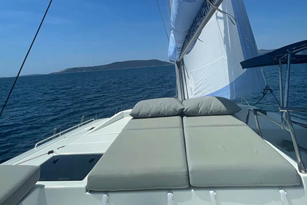 Fountaine Pajot Astrea 42, Barramundi III