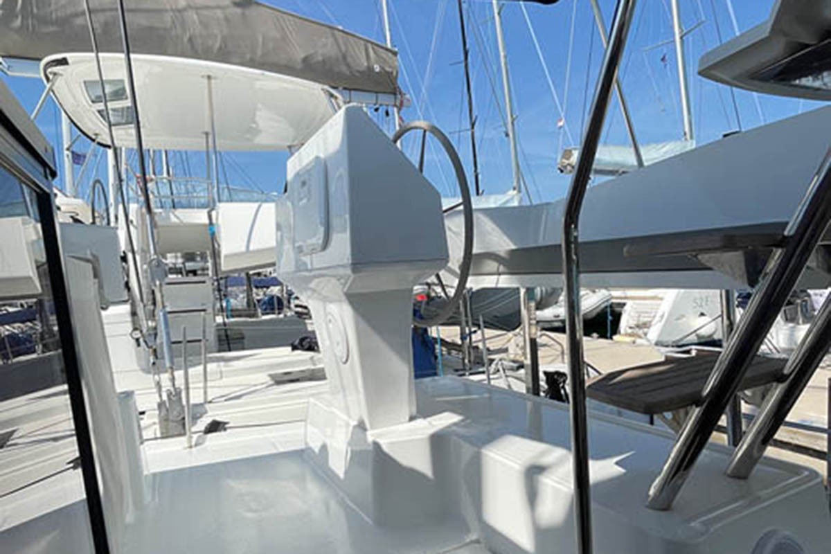 Fountaine Pajot Astrea 42, Barramundi III