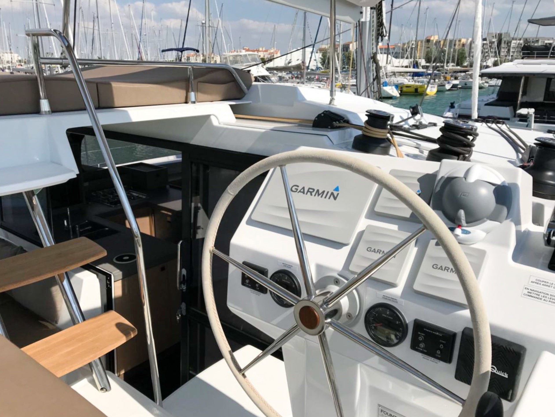 Fountaine Pajot Astrea 42, Mojo