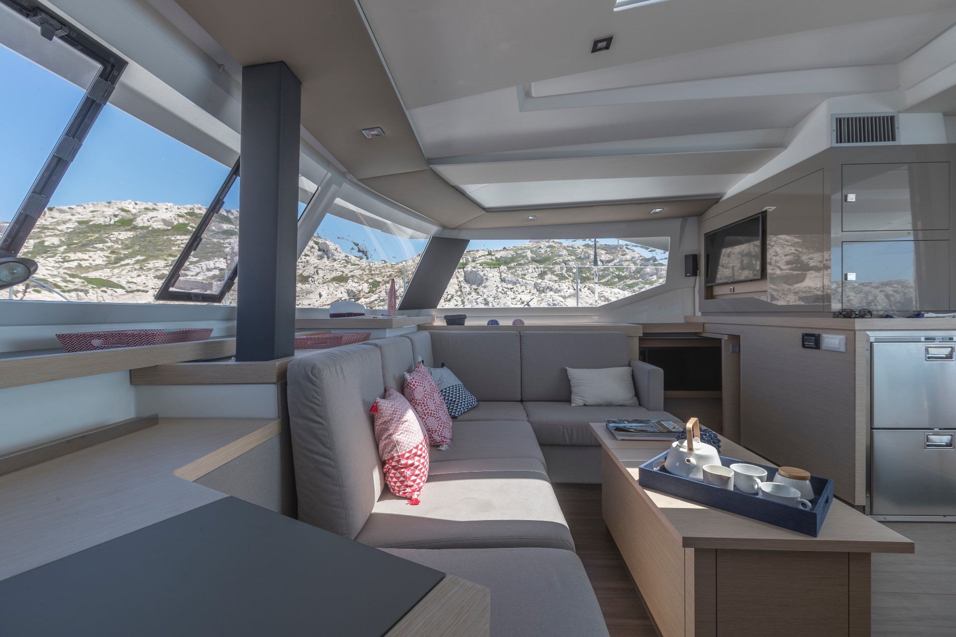 Fountaine Pajot Astrea 42, Mojo