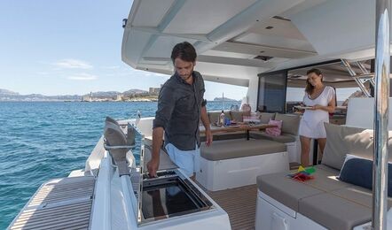 Fountaine Pajot Astrea 42, Arisa