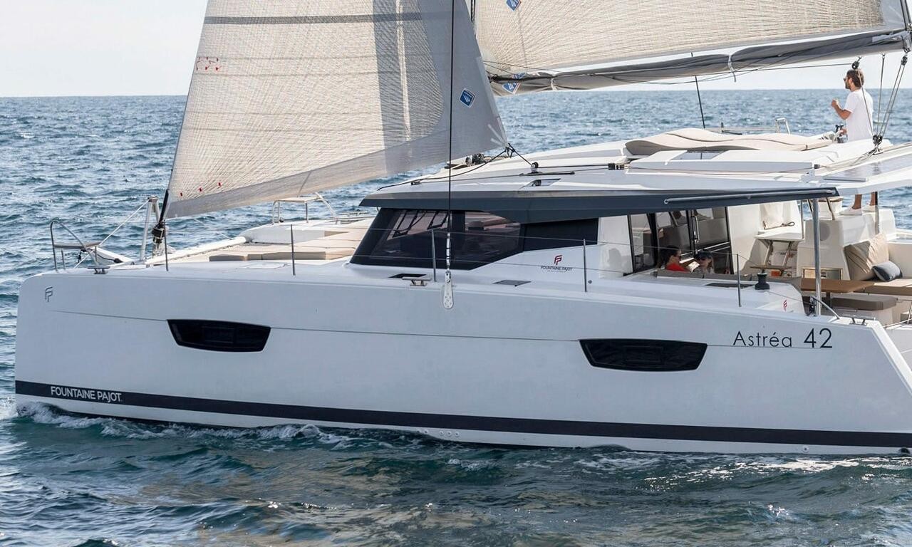 Fountaine Pajot Astrea 42, Calypso