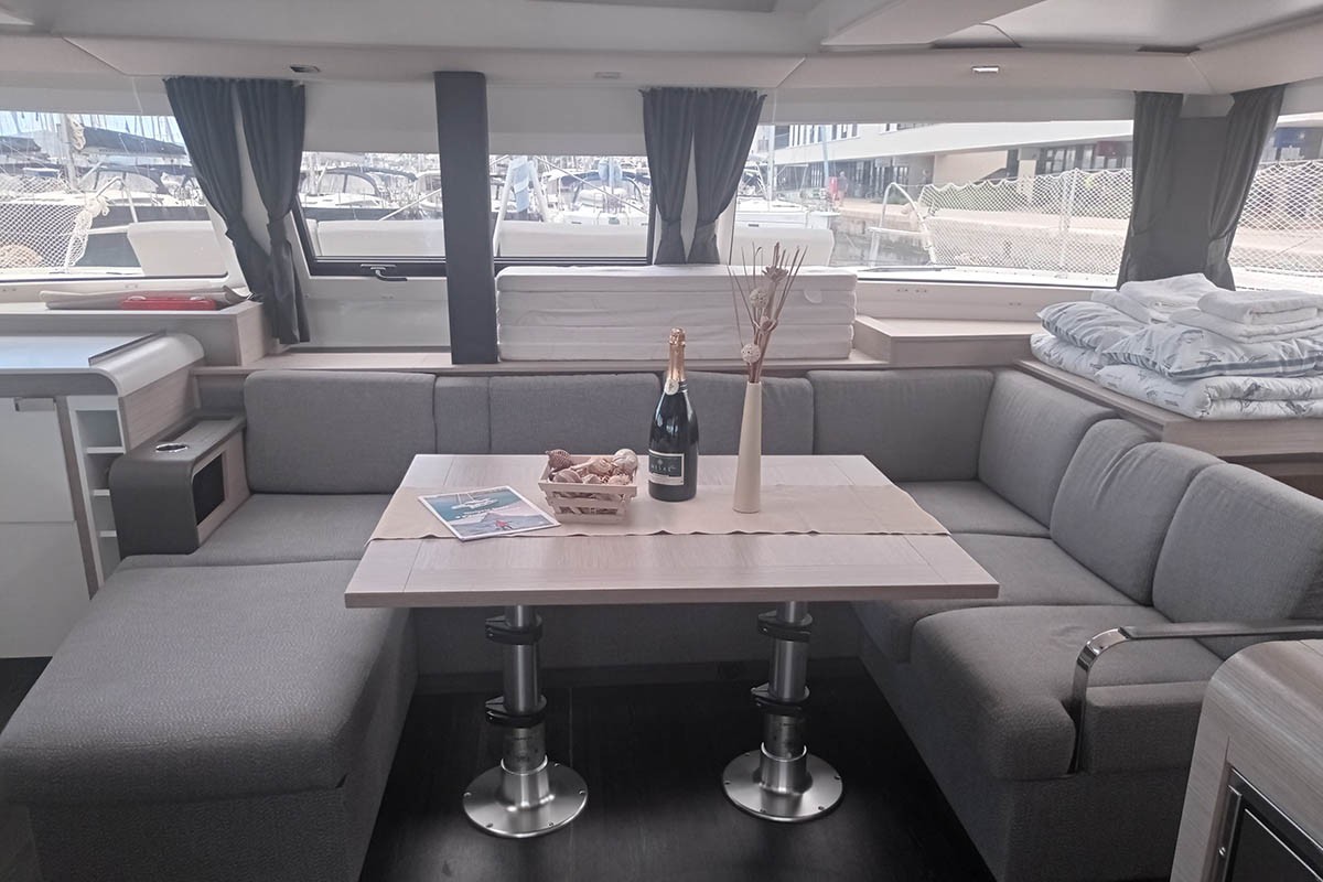 Fountaine Pajot Elba 45, Coco