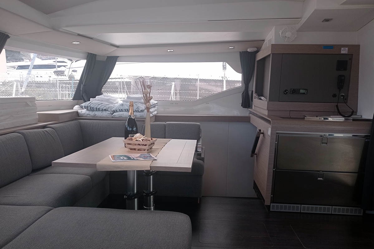 Fountaine Pajot Elba 45, Coco