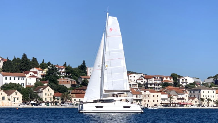 Fountaine Pajot Lucia 40, Leon