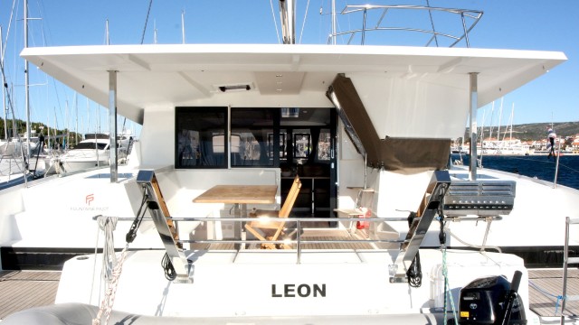 Fountaine Pajot Lucia 40, Leon