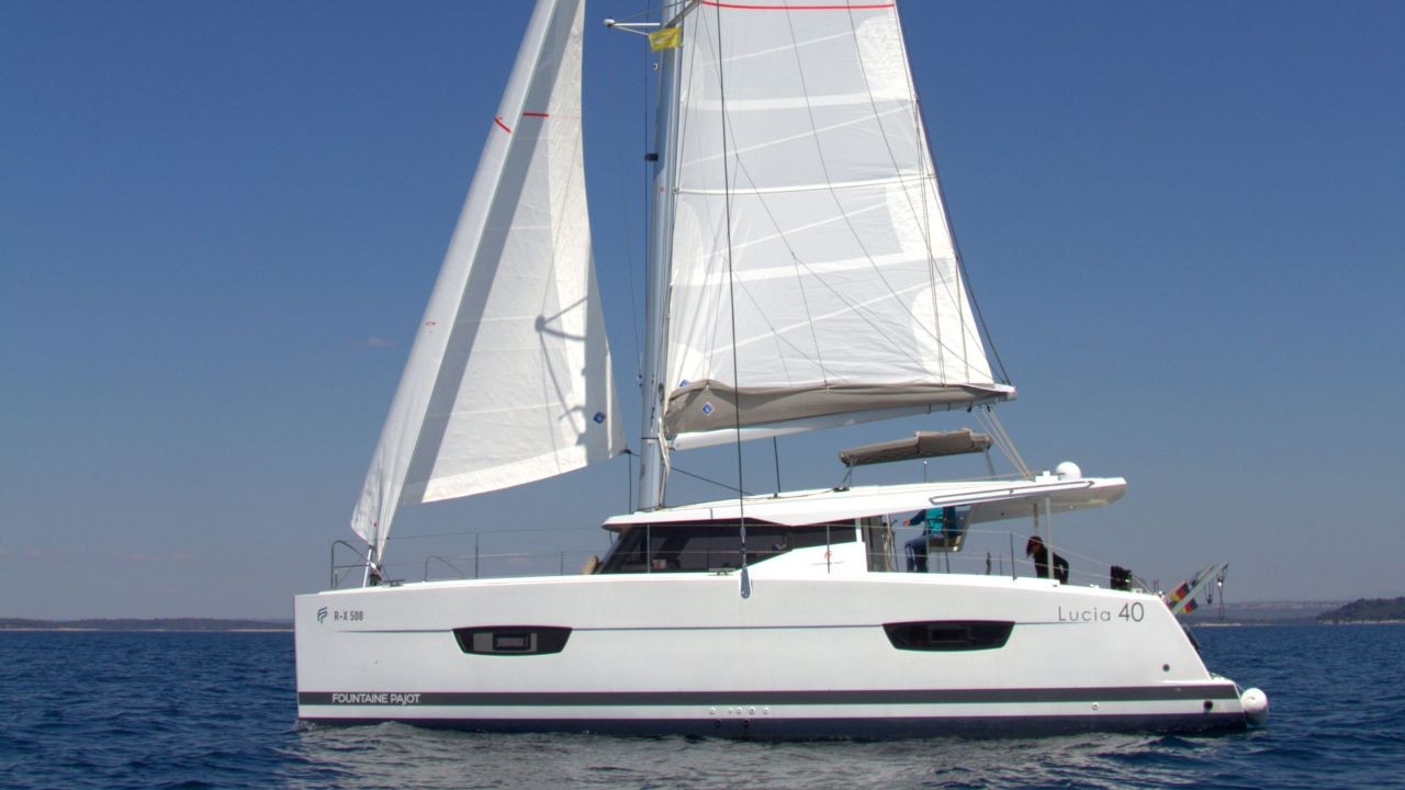 Fountaine Pajot Lucia 40, Luna Rossa II