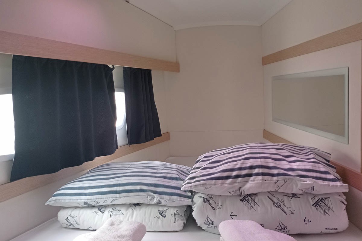 Fountaine Pajot Lucia 40, Shanti