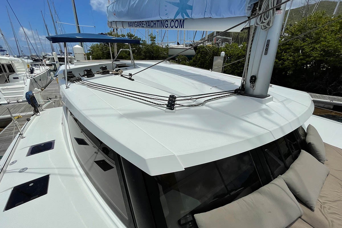 Fountaine Pajot Lucia 40, Admira