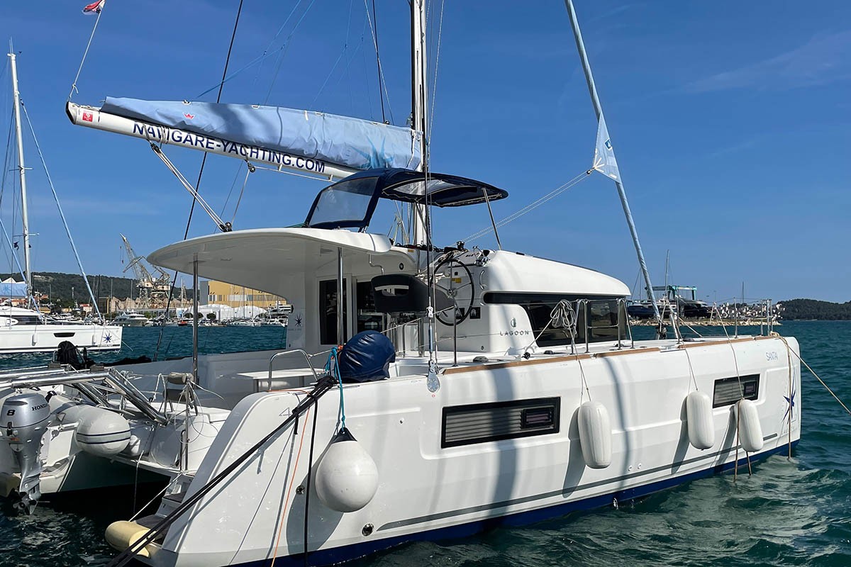 Lagoon 40, Amalia II 